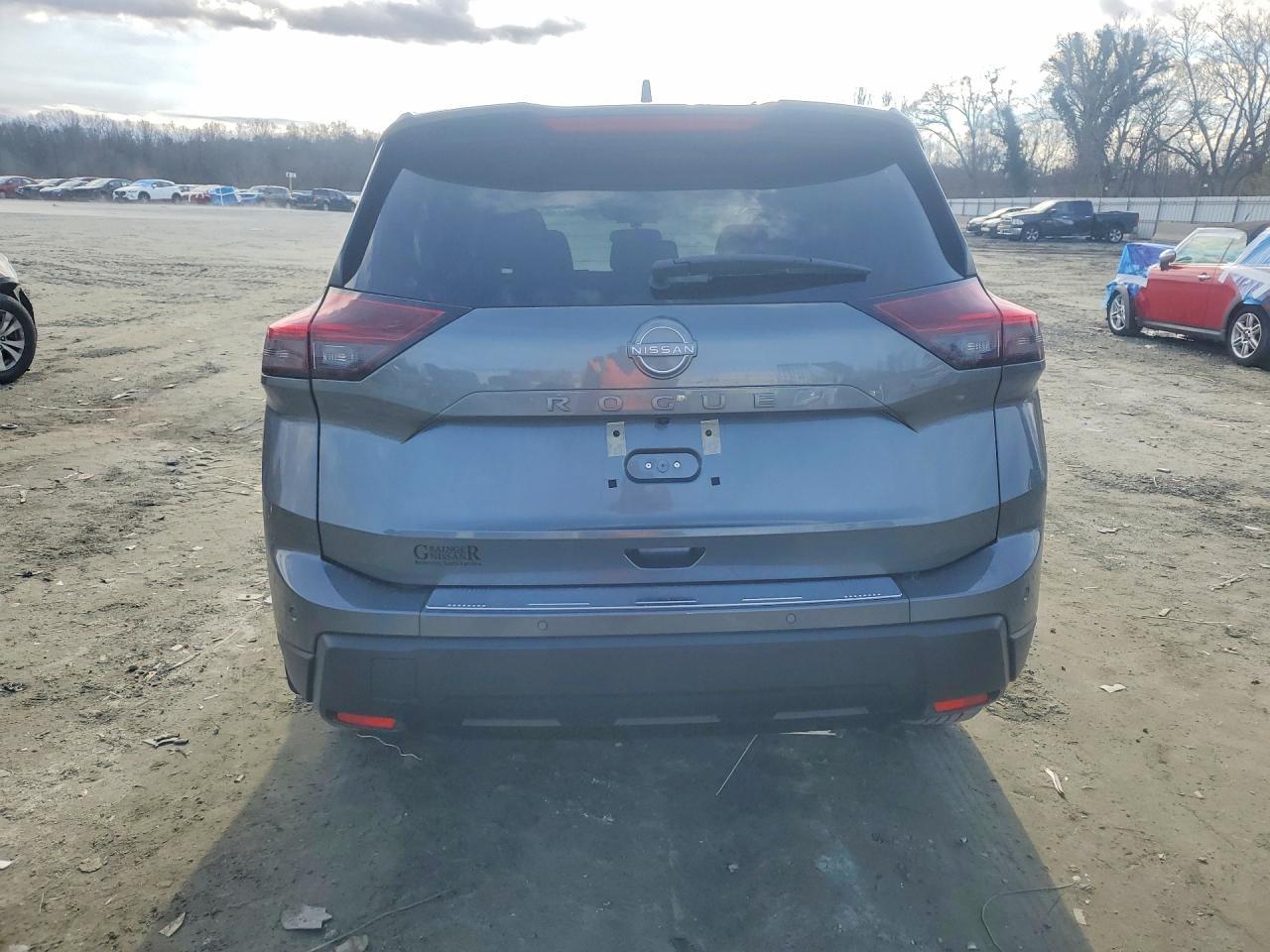 2026 Nissan Rogue Sv - Image 6