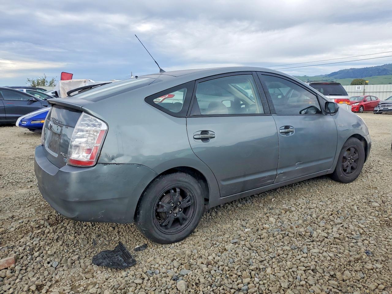 2005 Toyota Prius Base - Фото 3