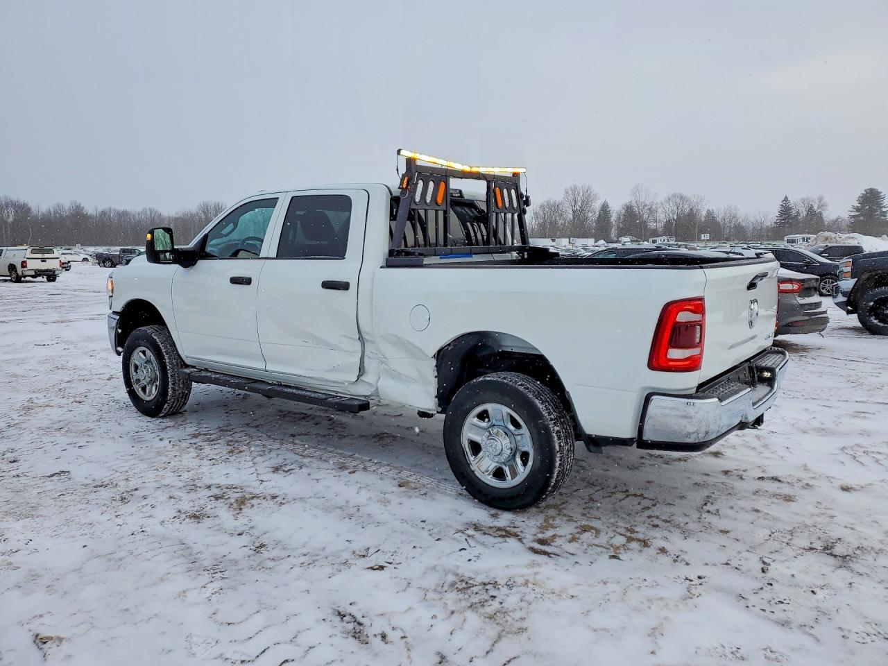 2024 Ram 2500 Tradesman - Фото 2