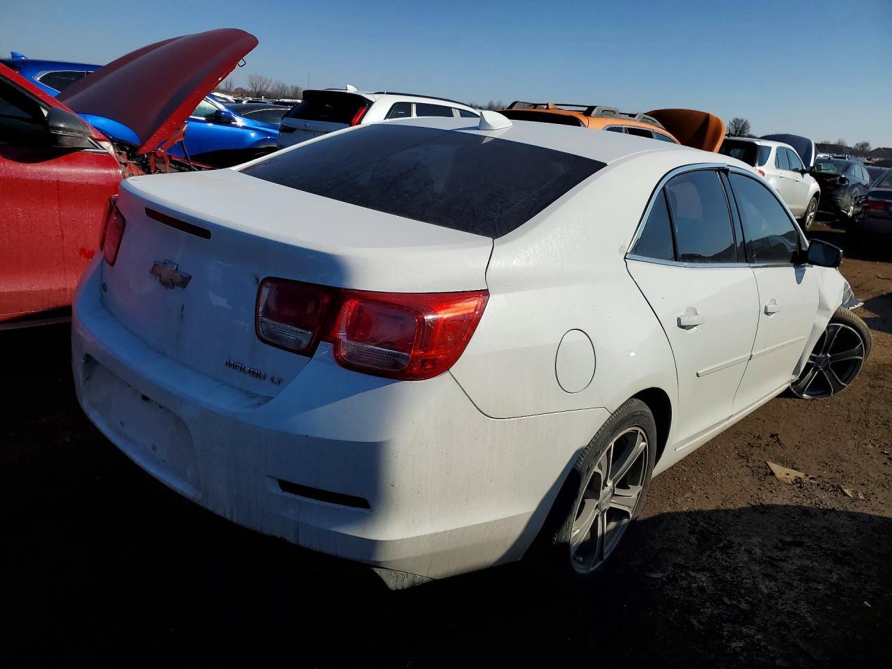 2015 Chevrolet Malibu 1Lt - Фото 3