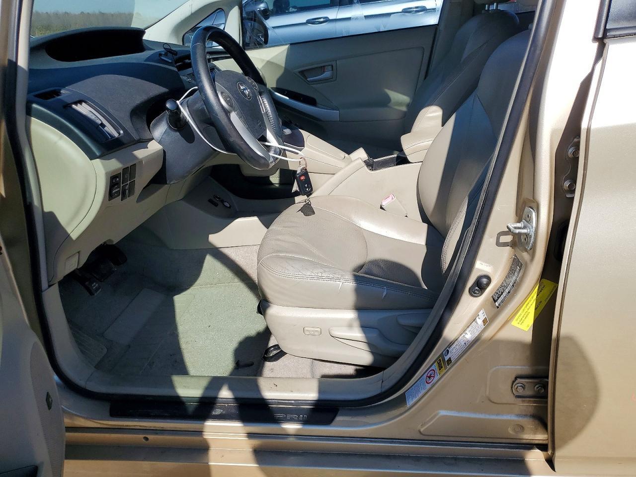 2010 Toyota Prius - Фото 7