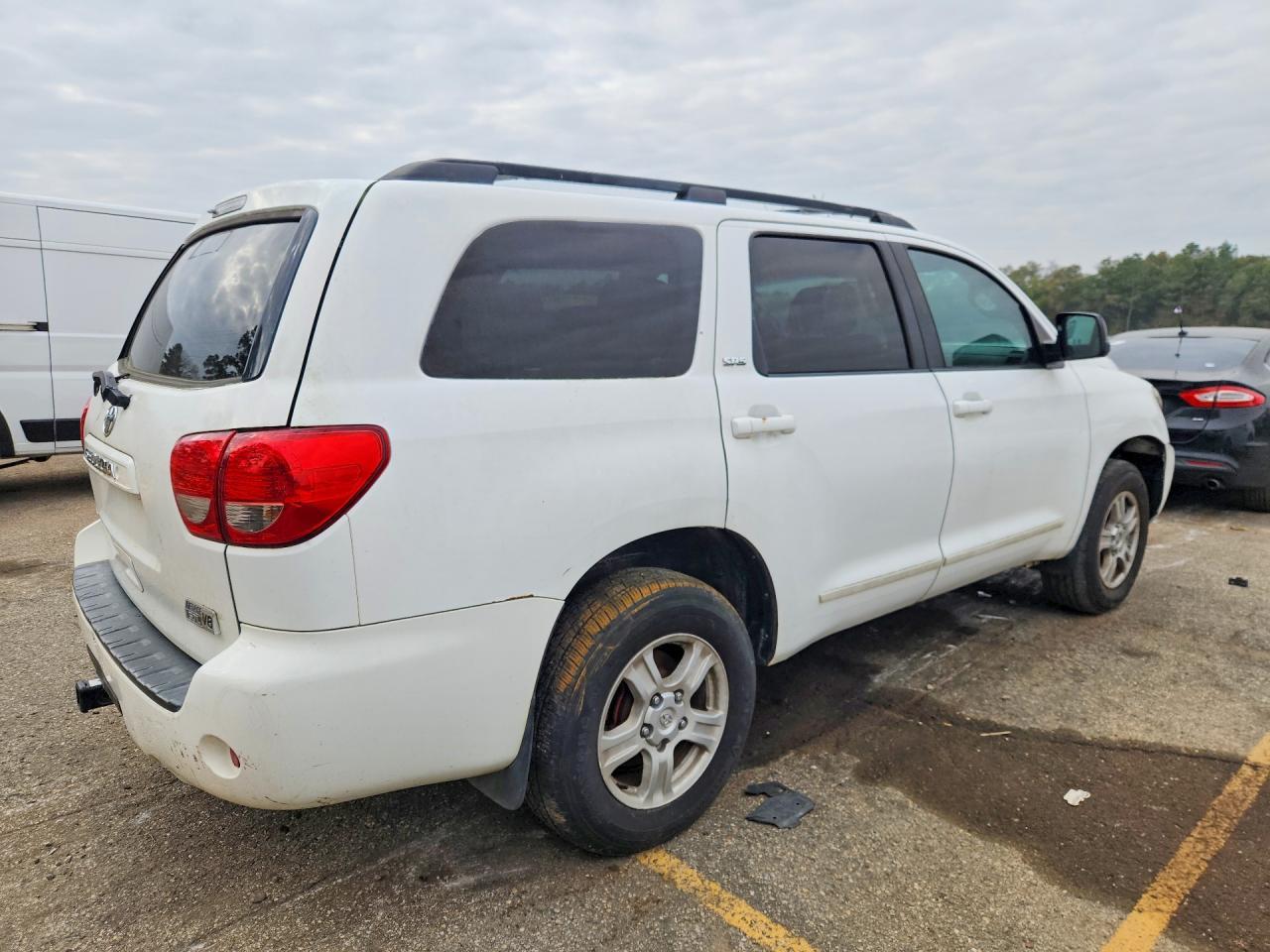 2008 Toyota Sequoia Sr5 - Фото 3