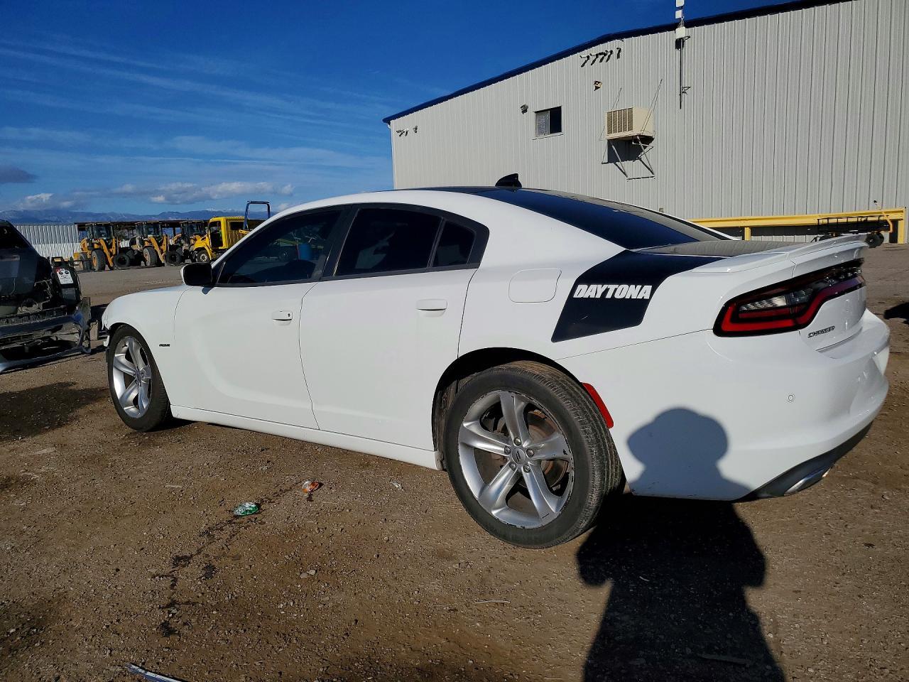 2018 Dodge Charger R - Фото 2