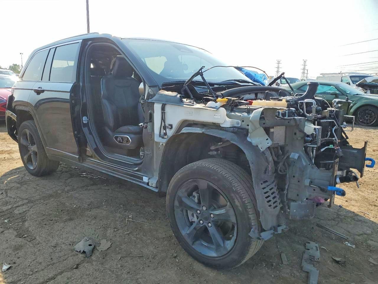 2022 Jeep Grand Cherokee Overland 4Xe - Фото 4