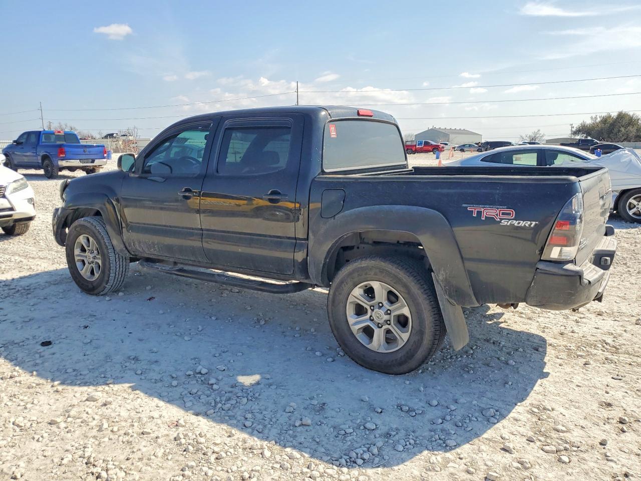 2007 Toyota Tacoma Double Cab Prerunner - Image 2