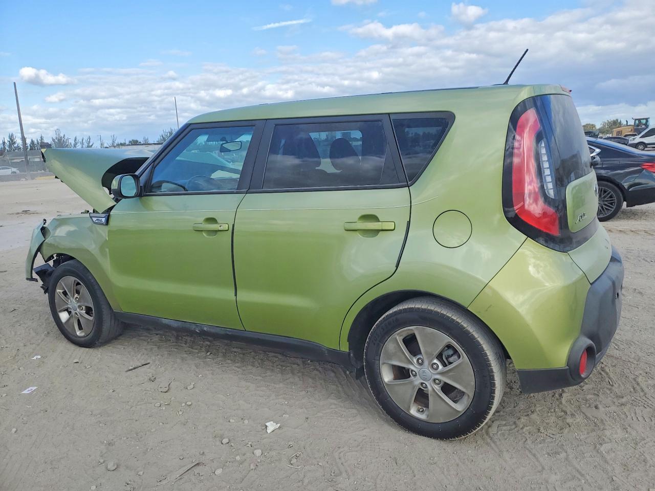 2016 Kia Soul Base - Image 2