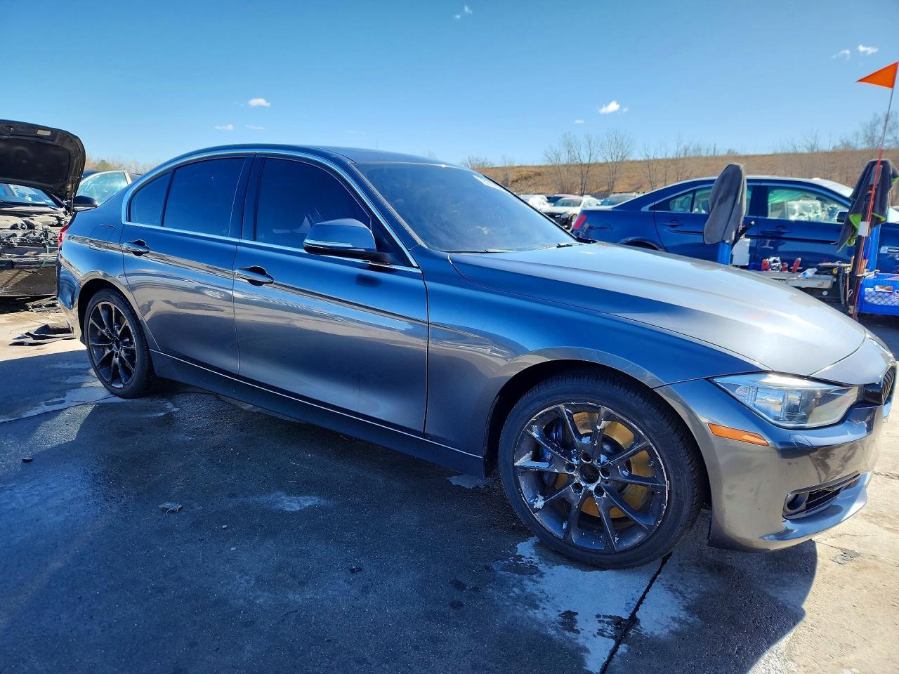 2014 BMW 335 I - Фото 4
