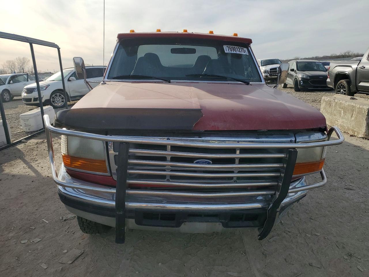 1997 Ford F350 - Фото 5