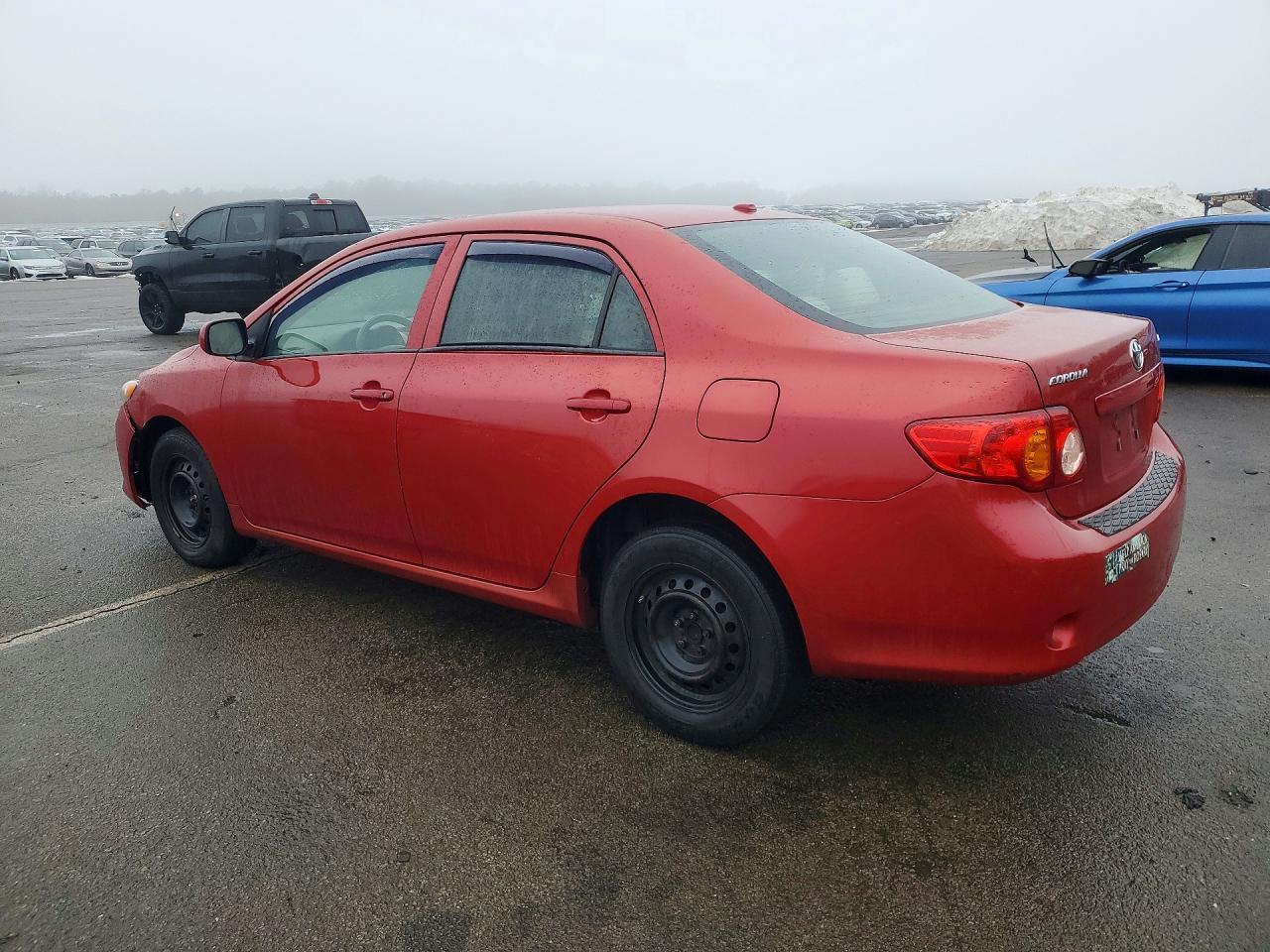 2010 Toyota Corolla Le - Фото 2
