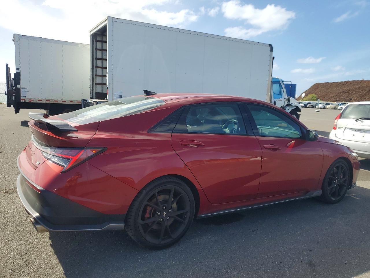 2025 Hyundai Elantra N - Фото 3