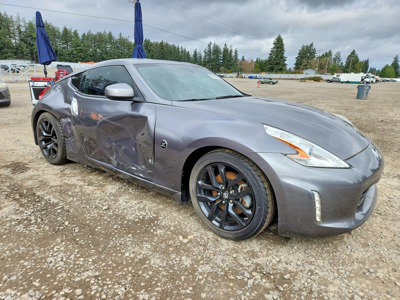 2016 Nissan 370Z Base - Фото 4