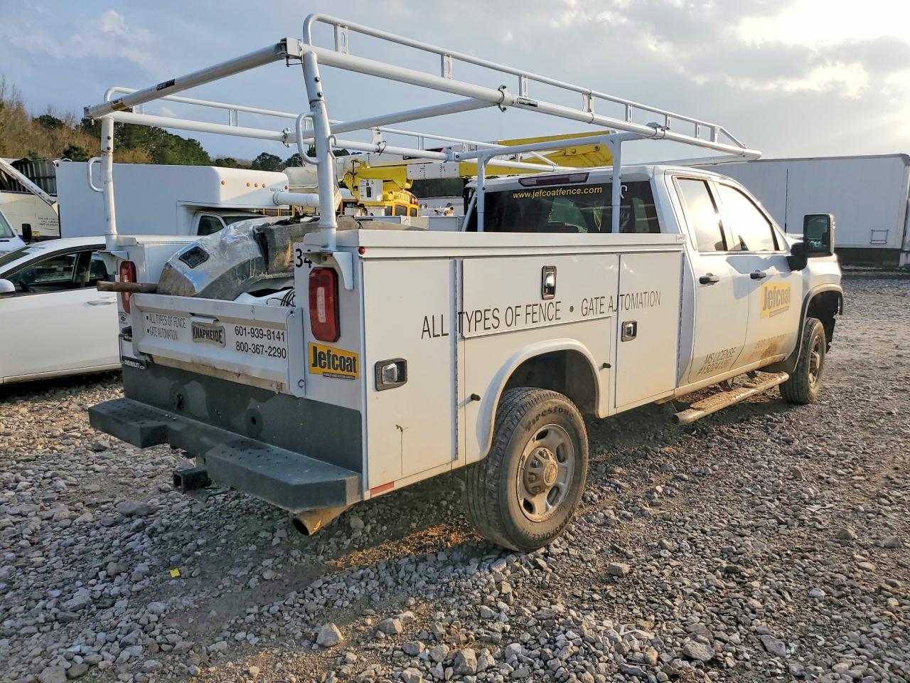 2025 Chevrolet Silverado Hd Utility / Service Truck - Фото 3