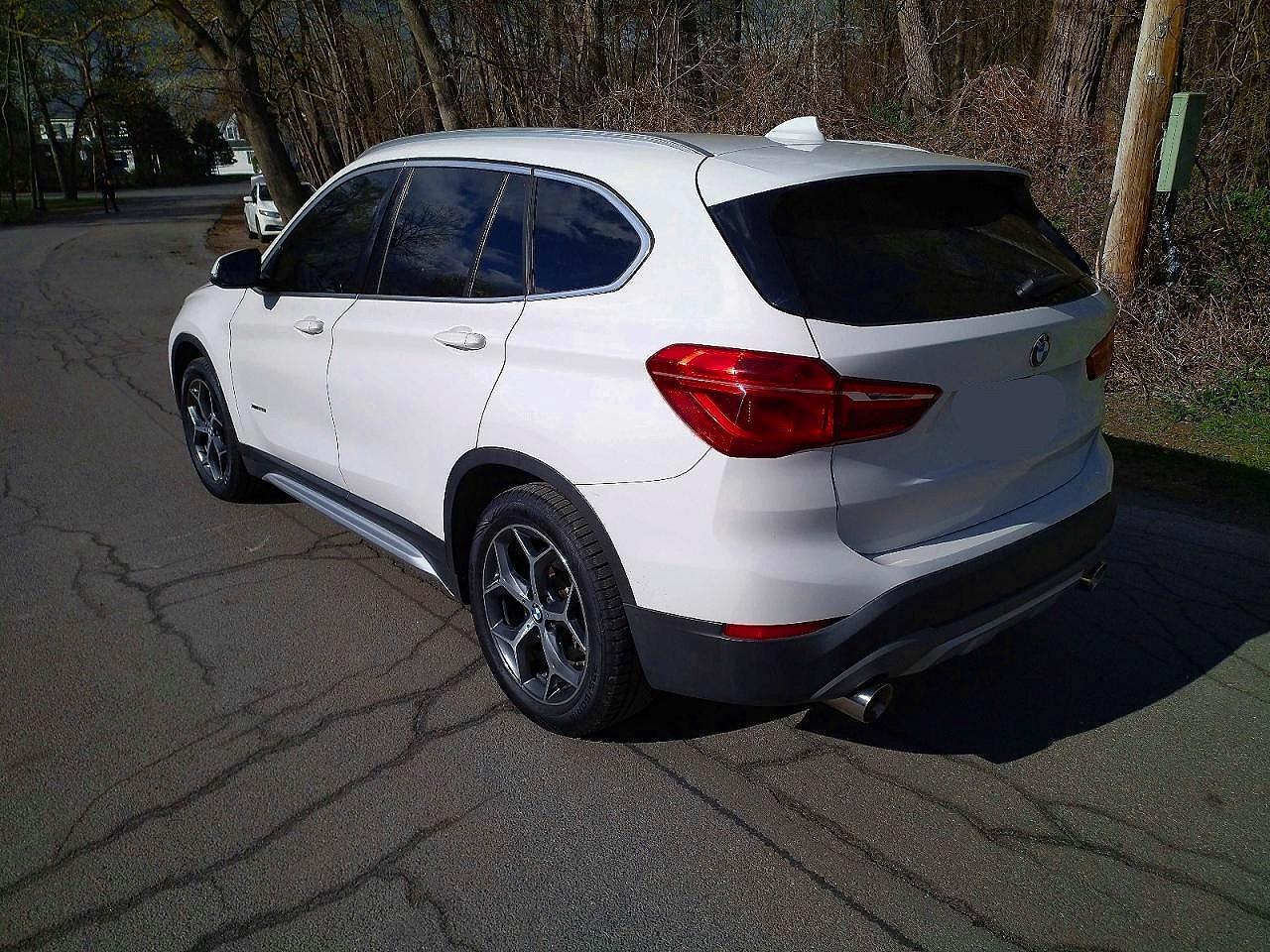 2016 BMW X1 xDrive28I - Фото 3