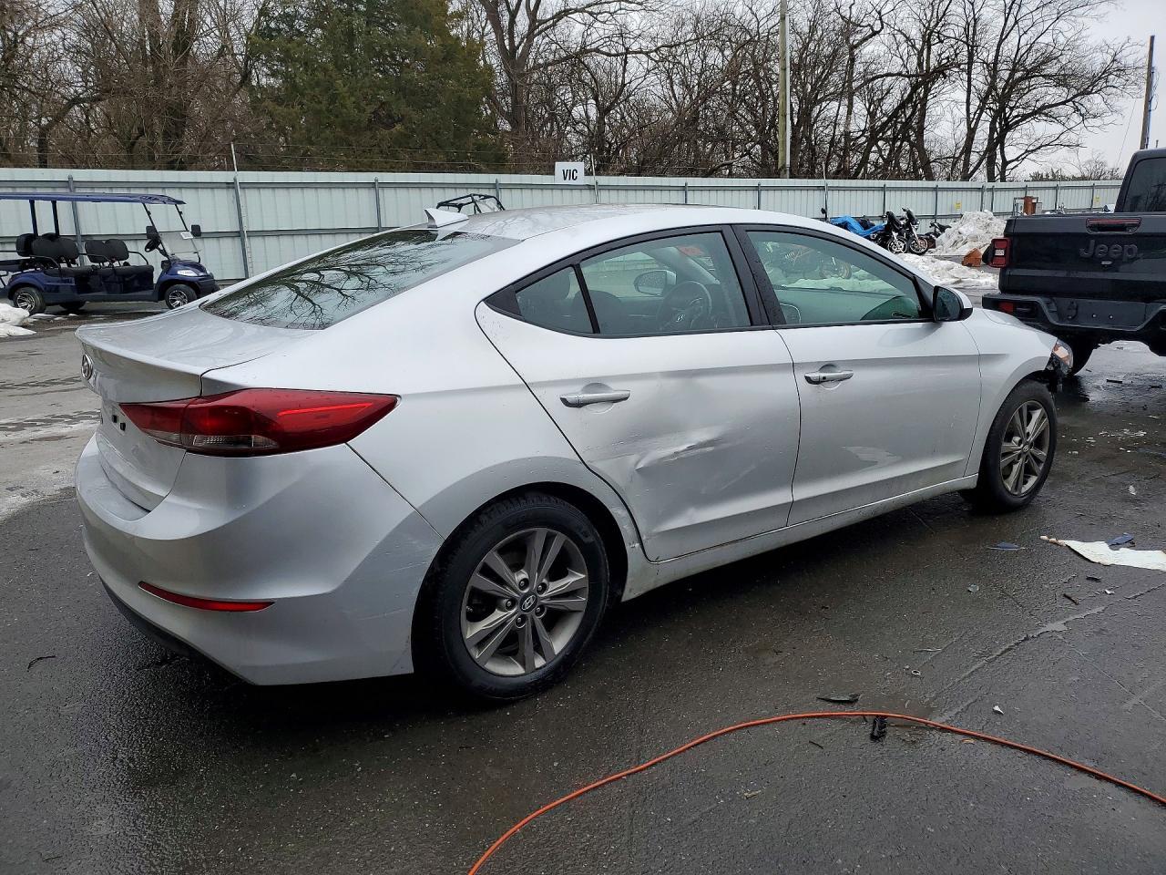 2018 Hyundai Elantra Value Edition - Image 3