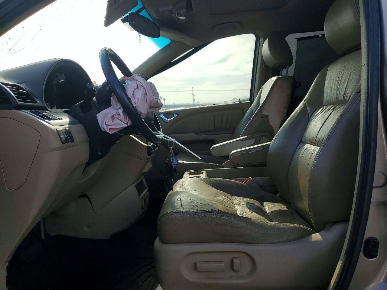 2009 Honda Odyssey Touring - Image 7