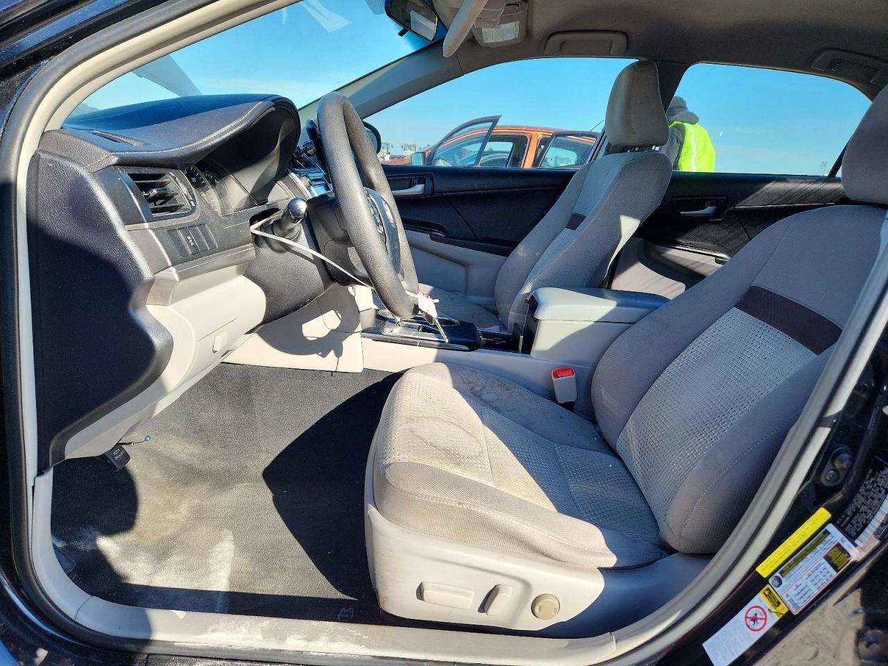 2012 Toyota Camry Base - Фото 7