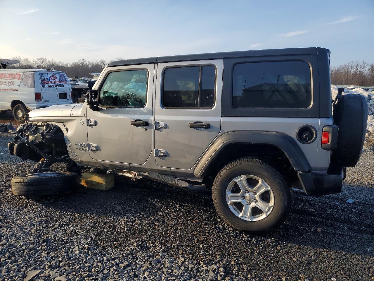 2019 Jeep Wrangler Unlimited Sport - Фото 2