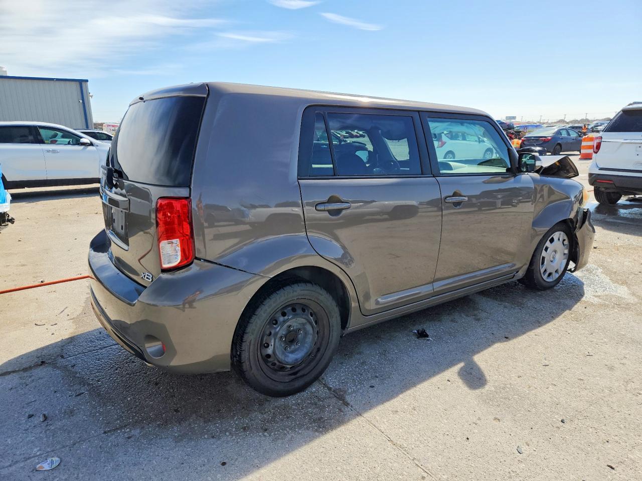 2015 Scion Xb Base - Image 3