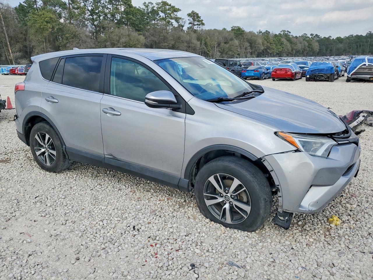 2018 Toyota Rav4 Xle - Фото 4