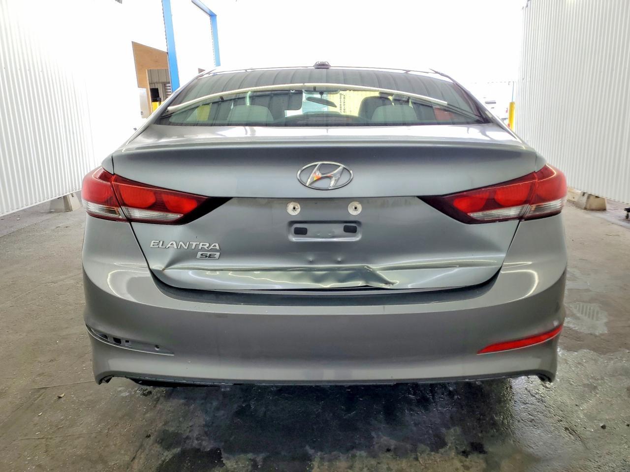 2017 Hyundai Elantra Se - Image 6