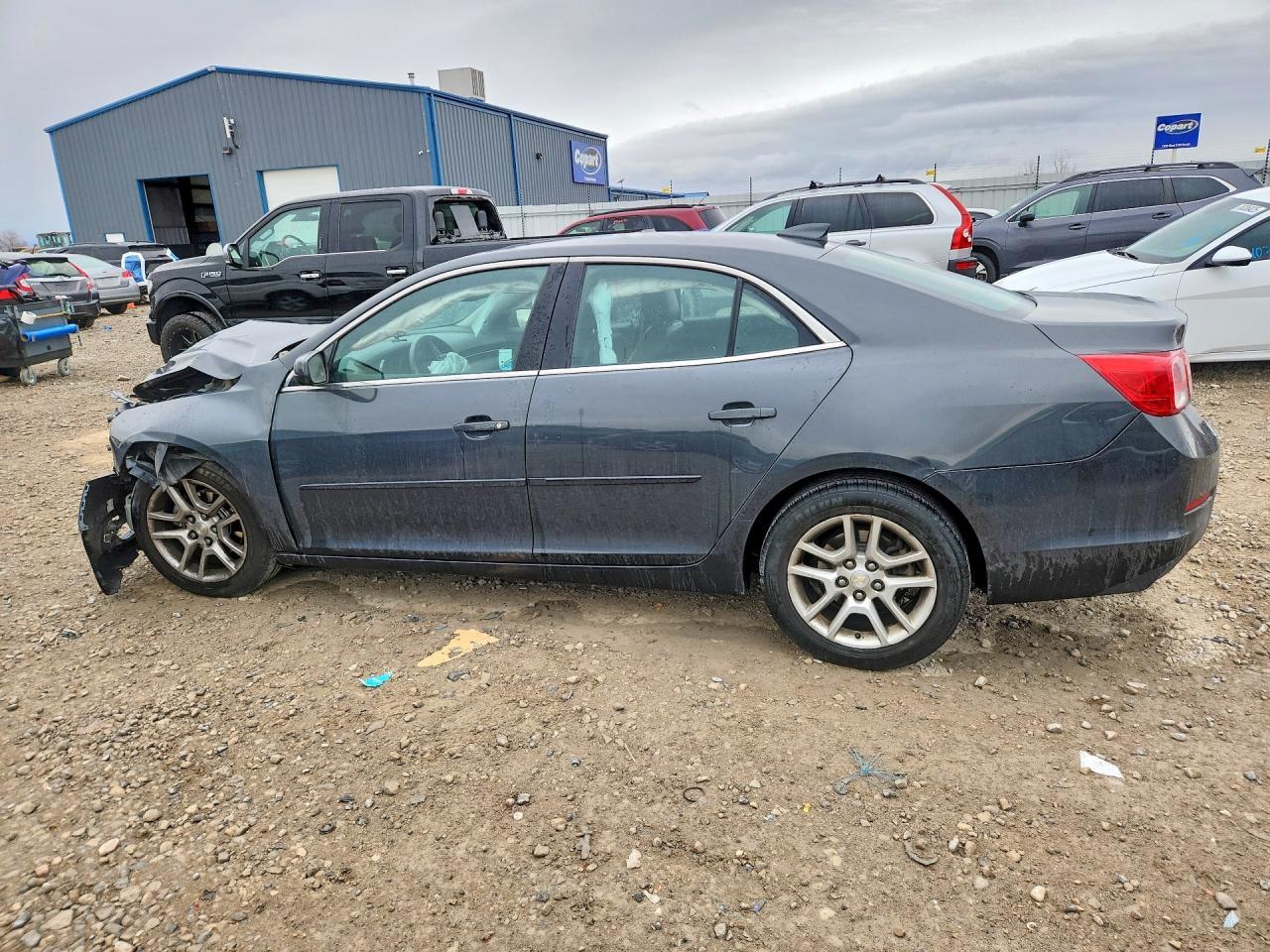 2015 Chevrolet Malibu 1Lt - Image 2