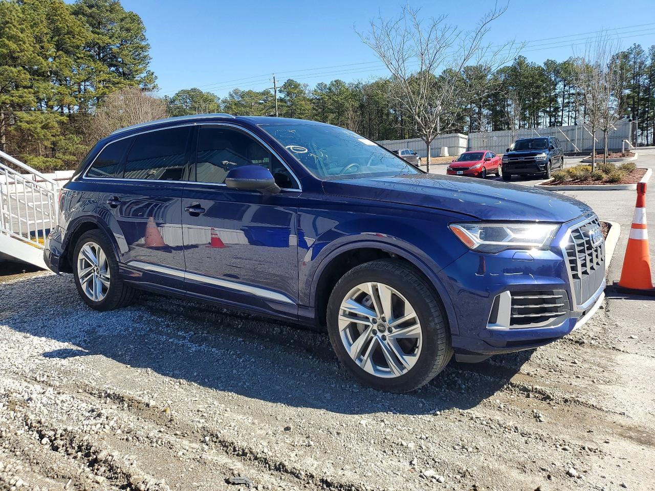 2021 Audi Q7 Premium Plus - Фото 4