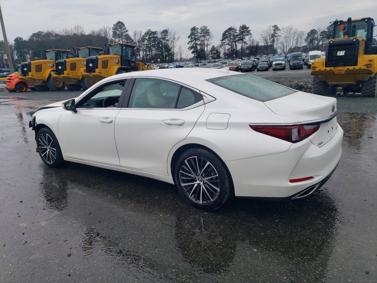 2025 Lexus Es 350 Base - Image 2