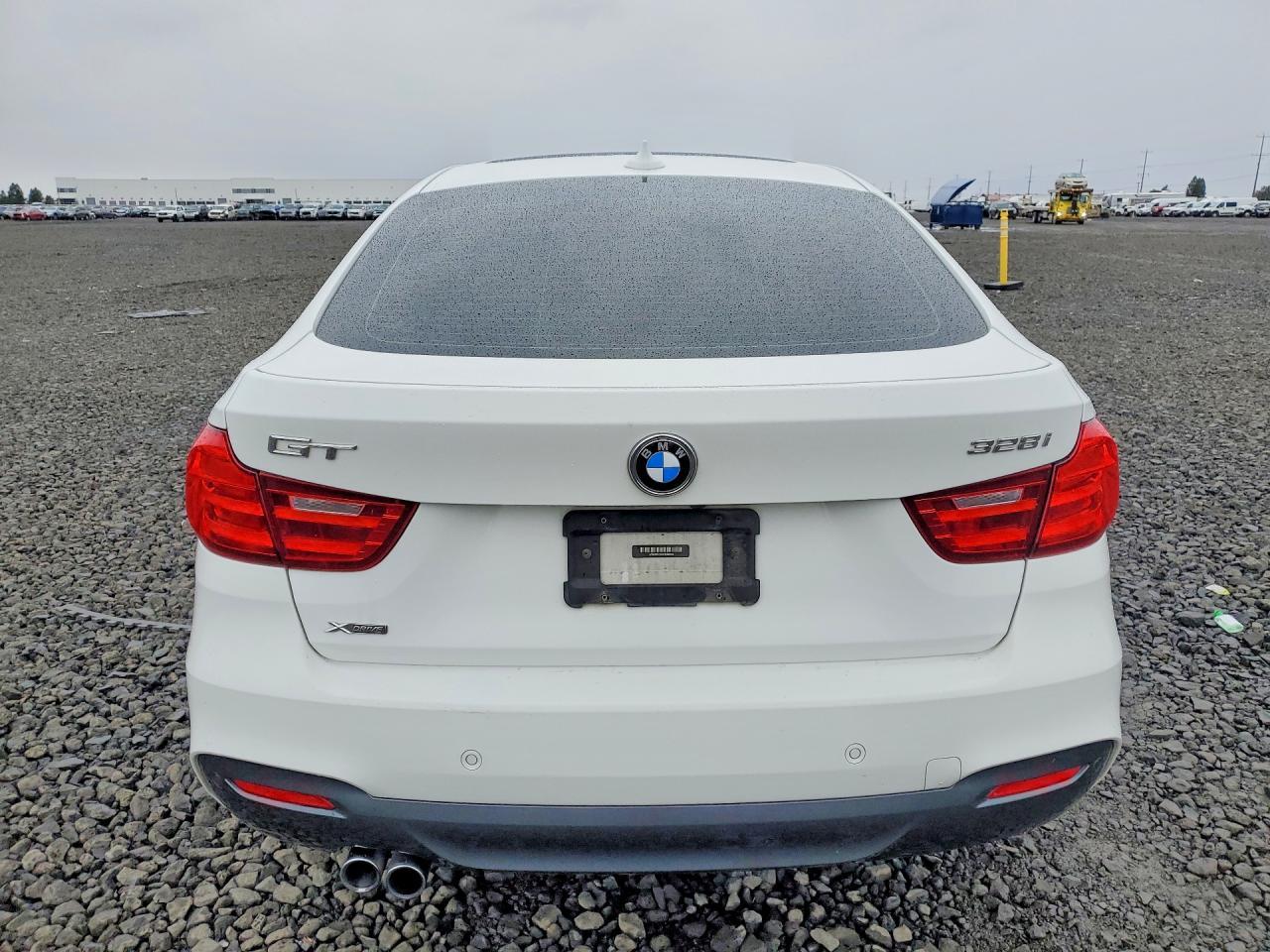 2015 BMW 328 Xigt - Фото 6