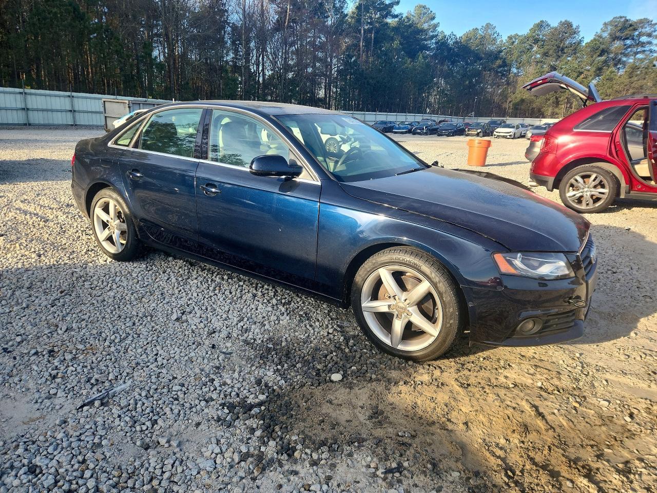 2011 Audi A4 Premium Plus - Фото 4