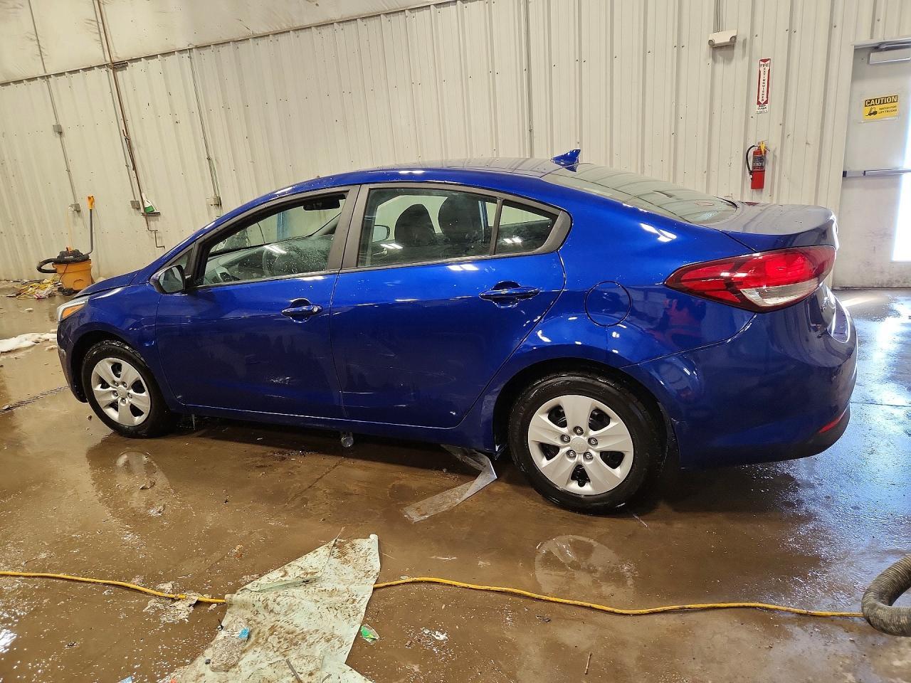 2017 Kia Forte Lx - Фото 2