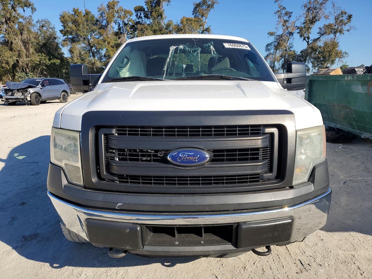 2014 Ford F150 Super Cab - Фото 5