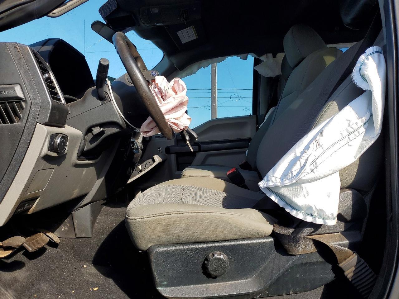 2021 Ford F250 Super Duty - Image 7