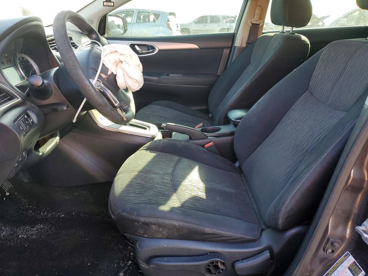 2014 Nissan Sentra S - Фото 7