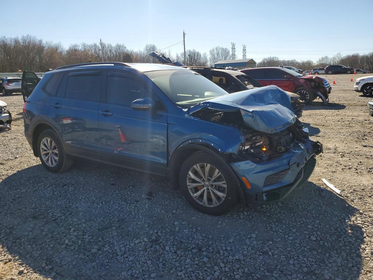 2020 Volkswagen Tiguan S - Фото 4