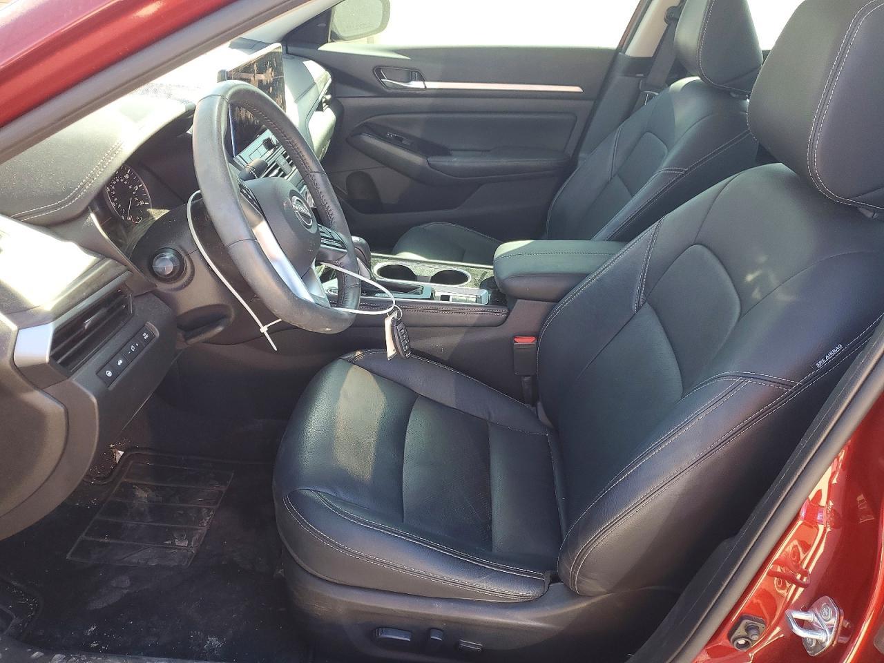 2024 Niss Altima Sl - Image 7