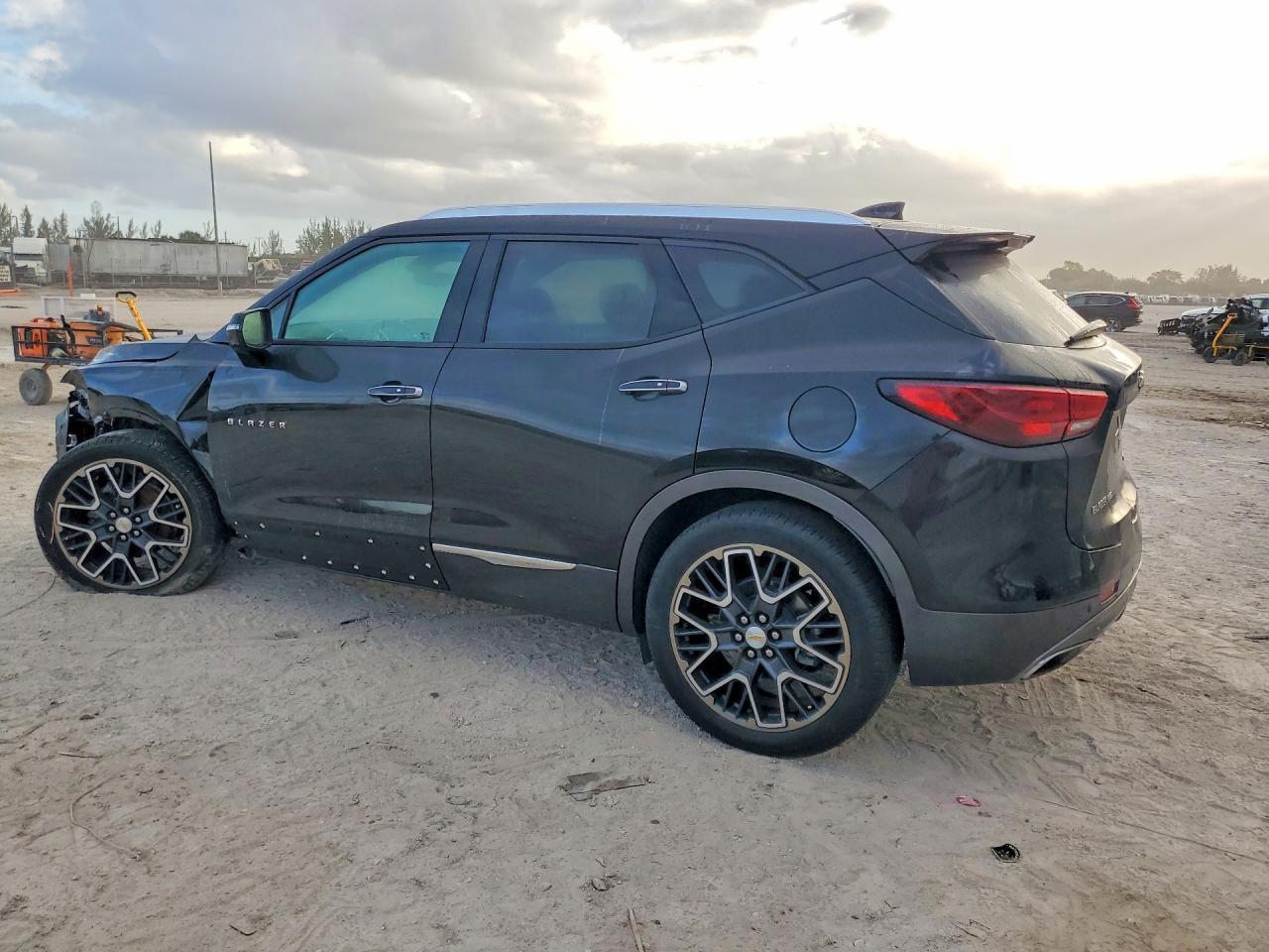 2023 Chevrolet Blazer Premier - Image 2