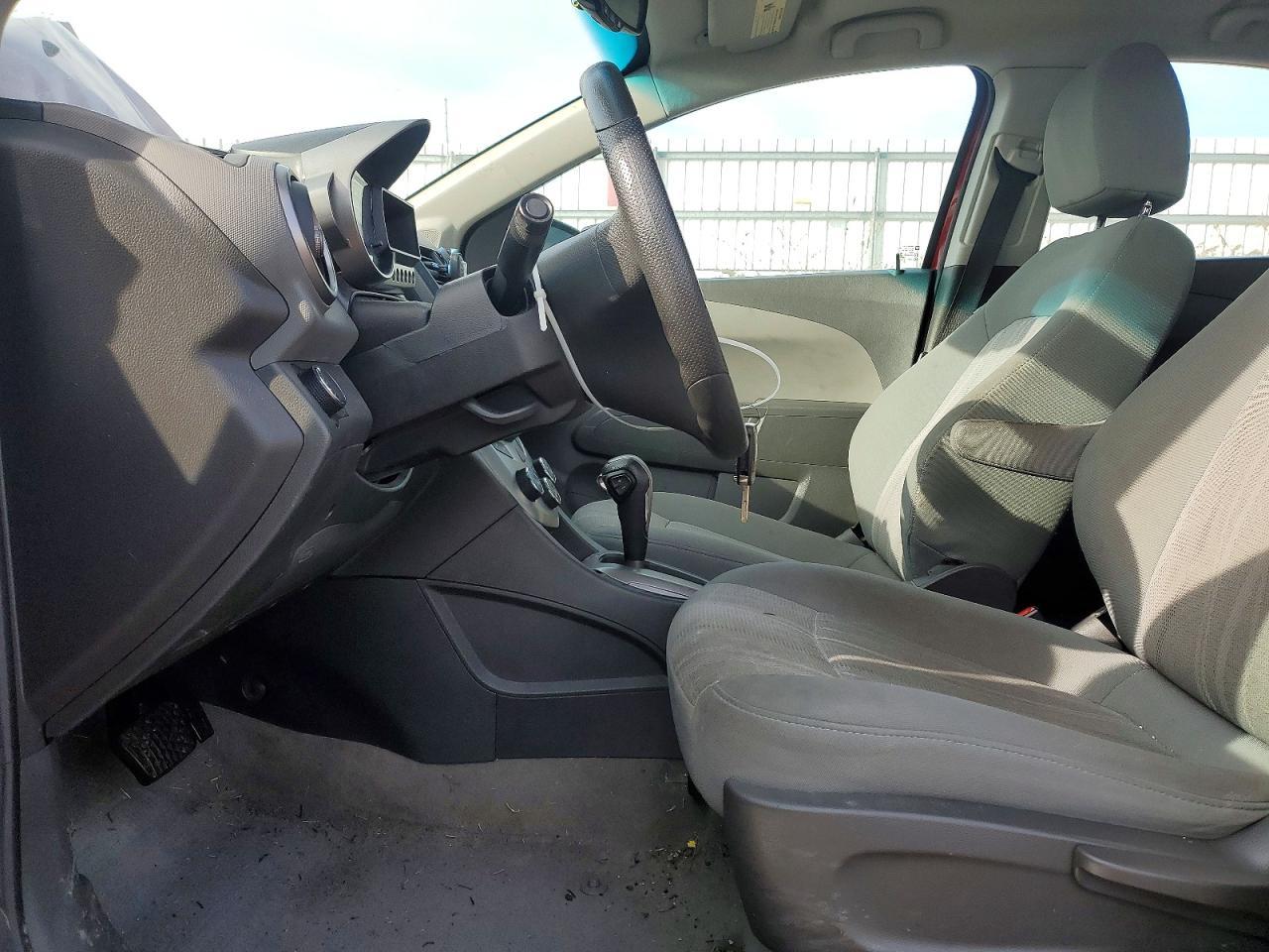 2013 Chevrolet Sonic Lt - Image 7