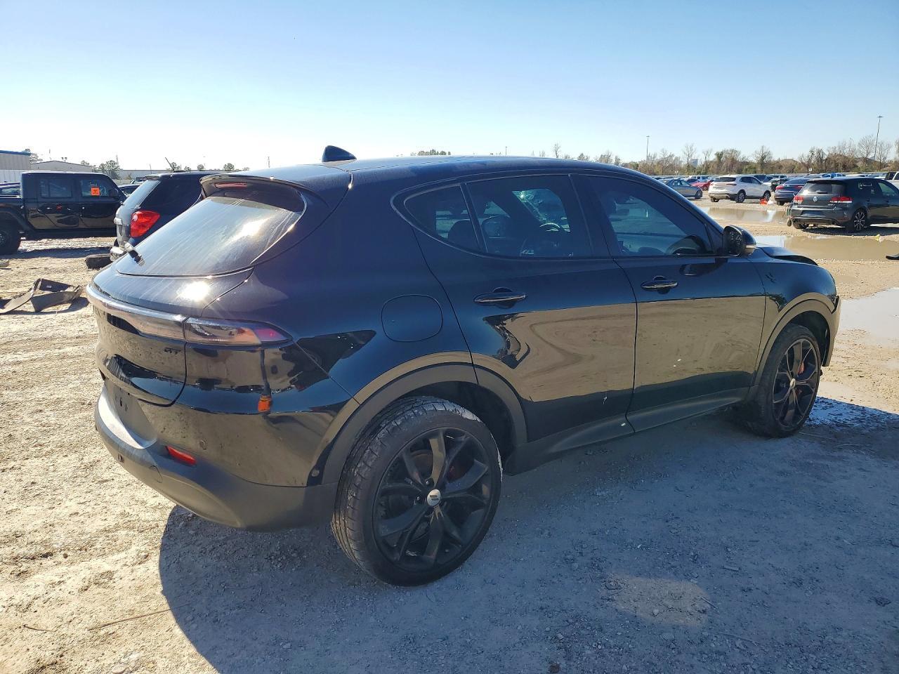 2023 Dodge Hornet Gt - Фото 3