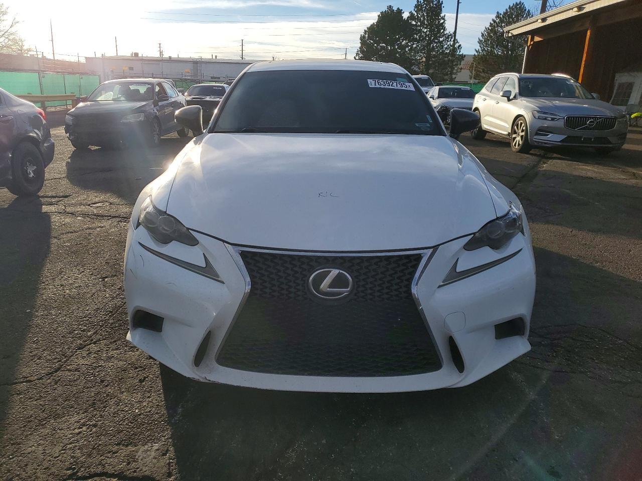 2015 Lexus Is 250 - Image 5