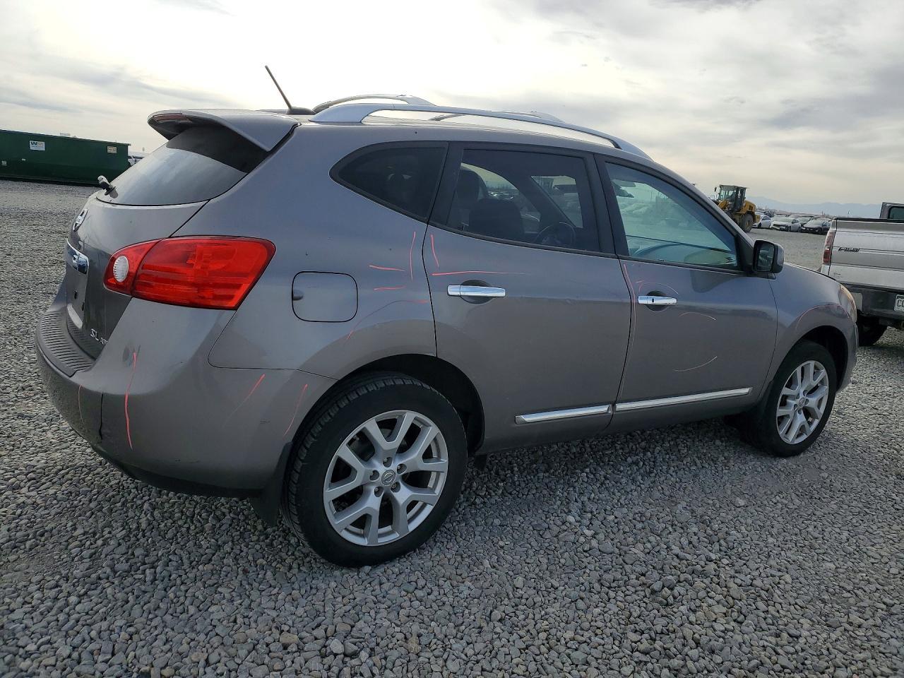 2011 Nissan Rogue S - Image 3