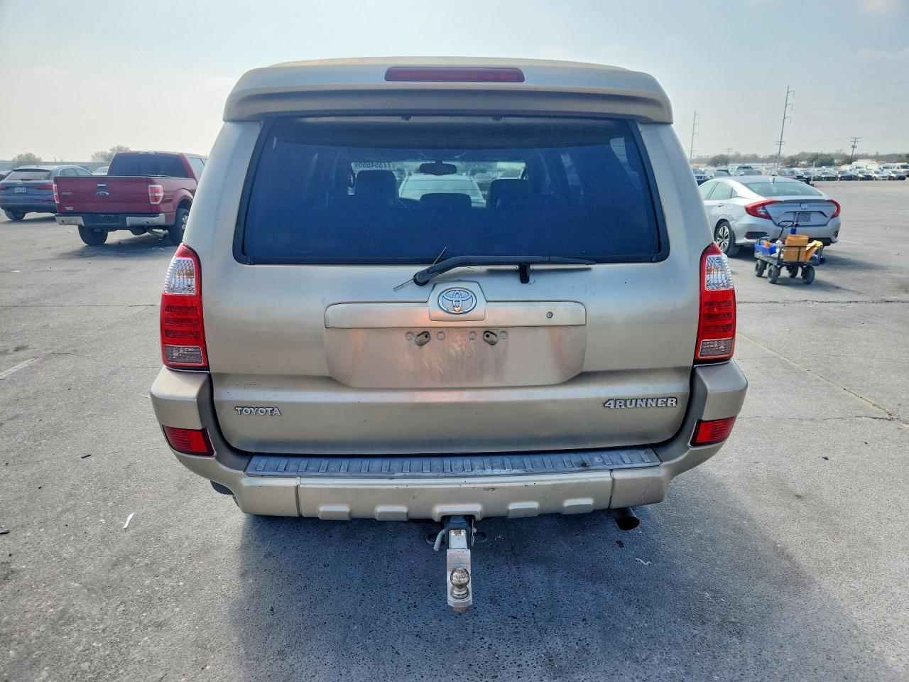 2005 Toyota 4Runner Limited - Image 6