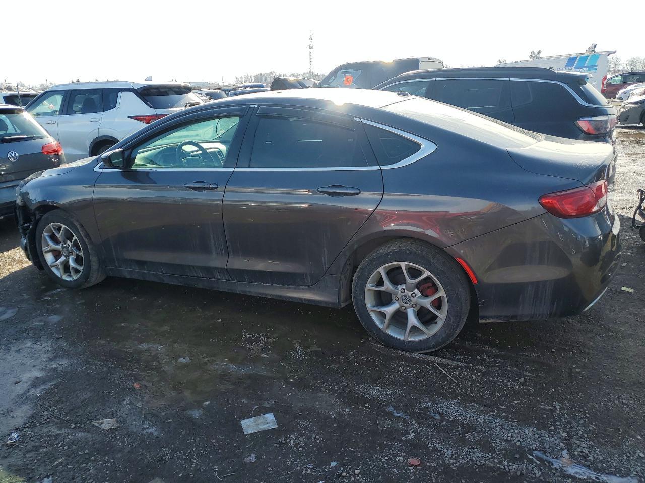 2016 Chrysler 200 Limited - Image 2