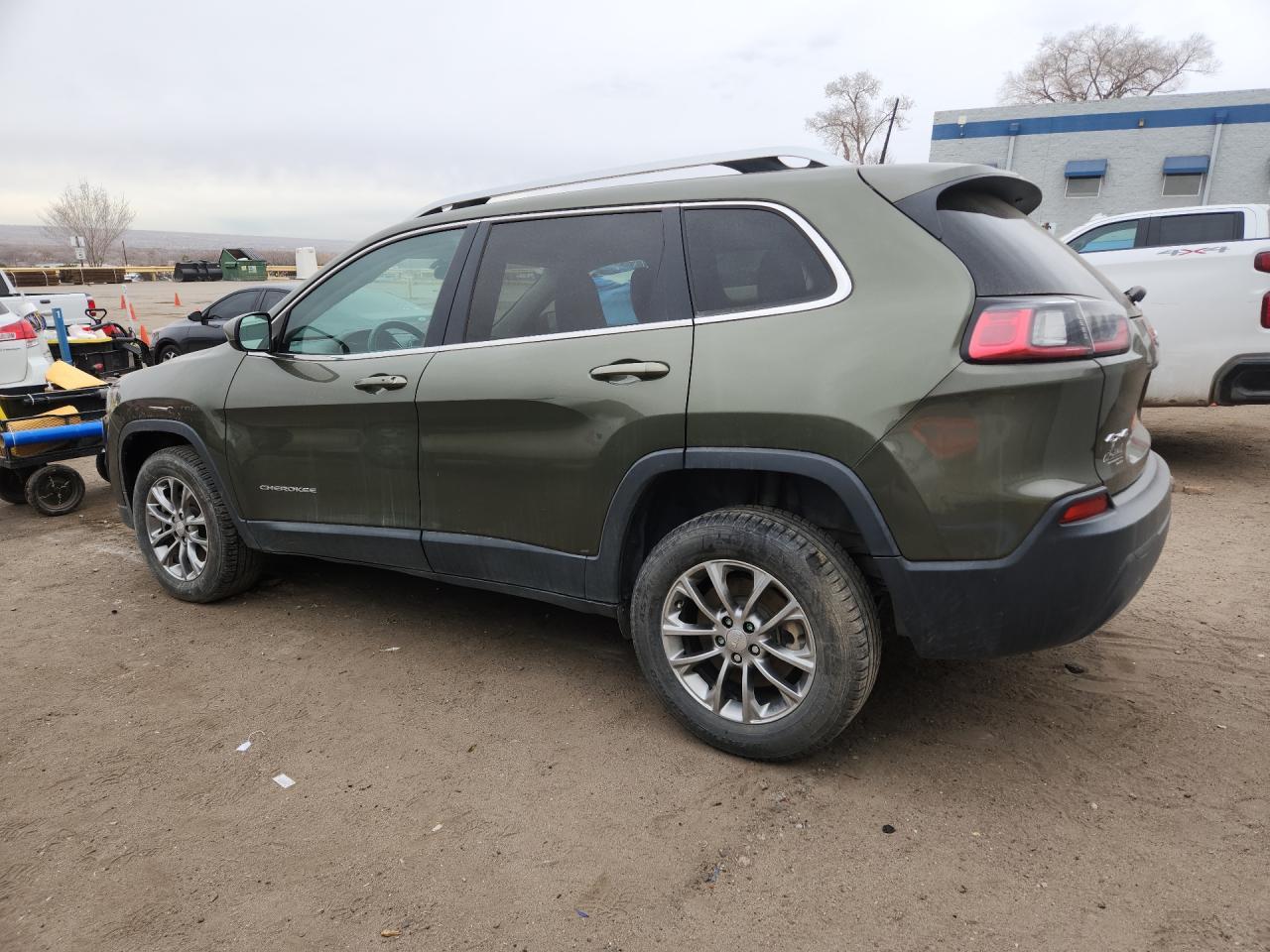 2019 Jeep Cherokee Latitude Plus - Фото 2