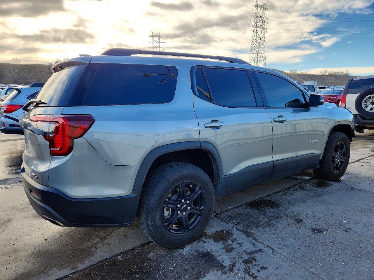2023 GMC Acadia At4 - Image 3