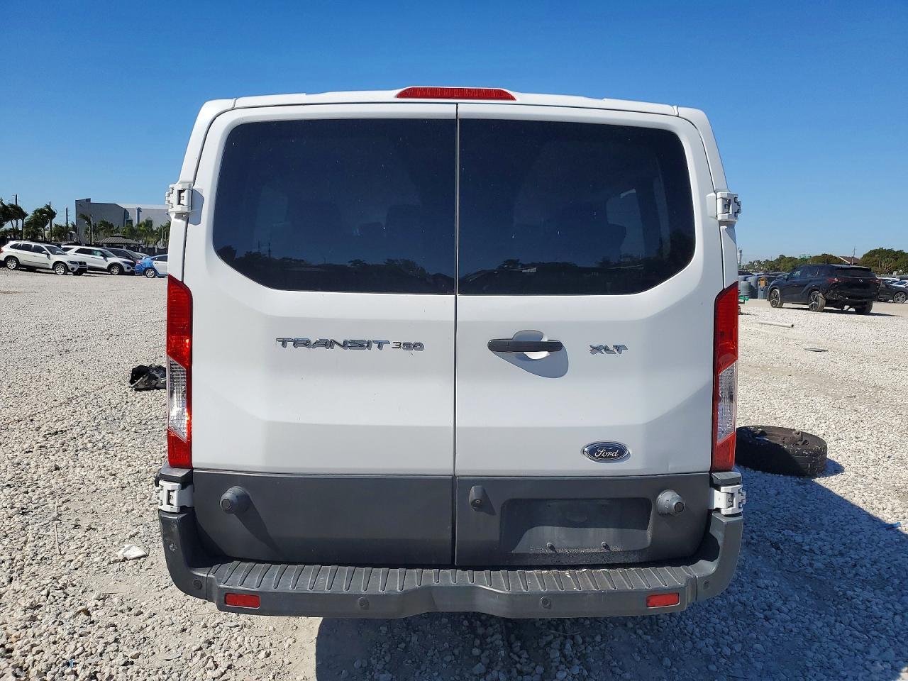 2015 Ford Transit Wagon T-350 - Image 6