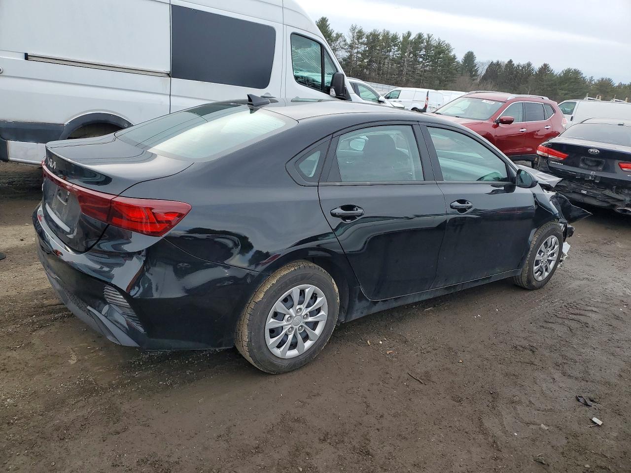 2023 Kia Forte Lx - Фото 3