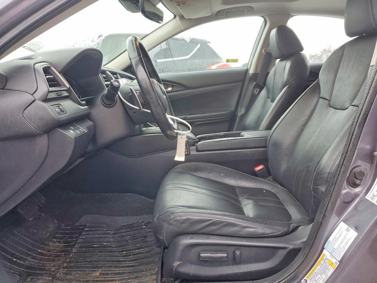 2020 Honda Insight Touring - Image 7