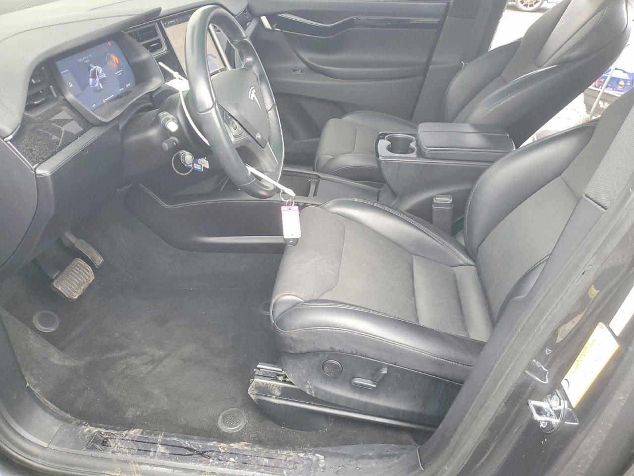 2018 Tesla Model X - Фото 7
