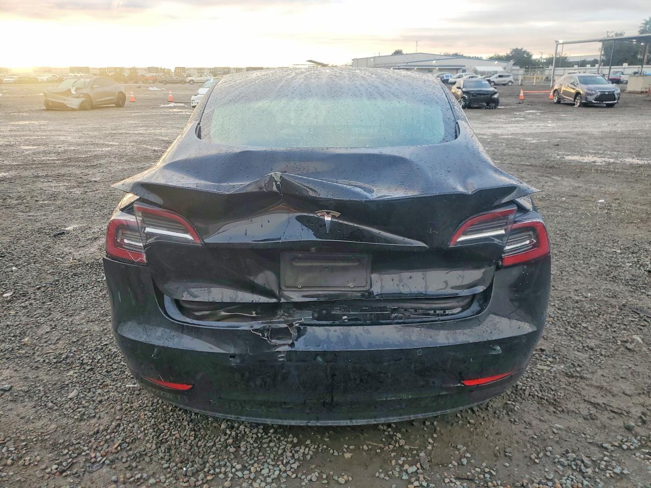 2019 Tesl Model 3 - Image 6