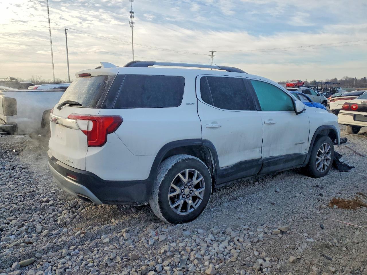 2020 GMC Acadia Slt - Image 3
